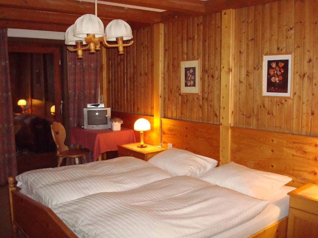 Almgasthof Judenburger Hutte Hotel Sankt Wolfgang Bilik gambar