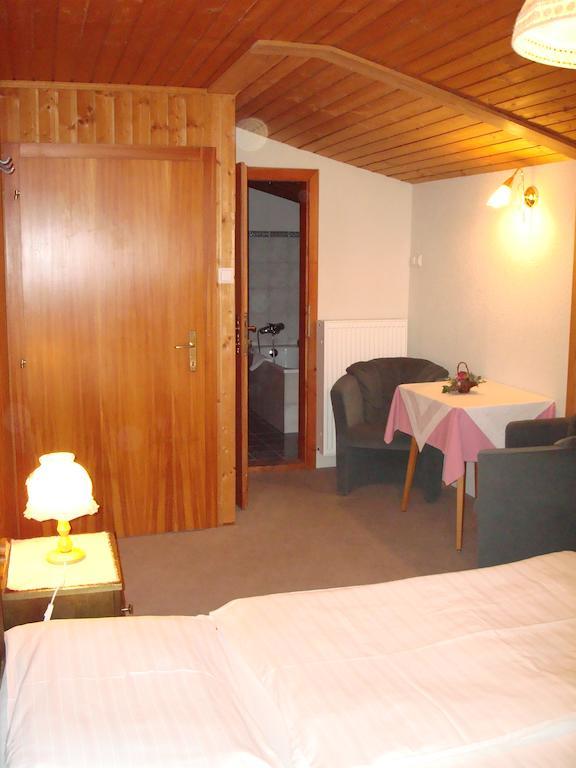 Almgasthof Judenburger Hutte Hotel Sankt Wolfgang Bilik gambar